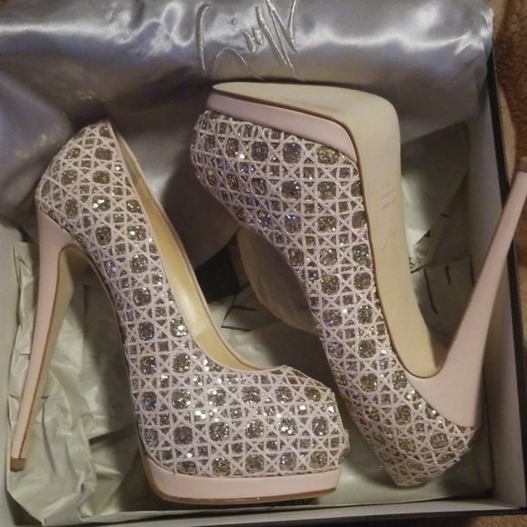 New in box Guiseppe Zanotti Glitter peep toe heel - Picture 2 of 8